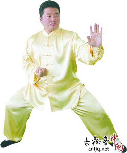 王大春:亦武亦商 让太极拳福祉惠泽更多人