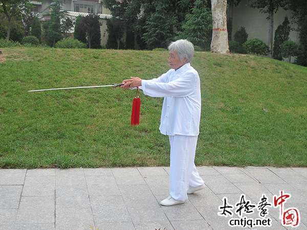 冯玉芝:耄耋之年 演绎华彩太极人生 - 热点人物