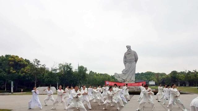 湖北黄冈站：共习健康太极 共享和谐之美