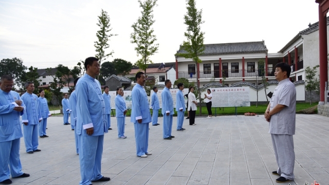 收获满满喜结业，精神抖擞再出发 ——温县和式太极拳学院2017年秋季培训班圆满结束