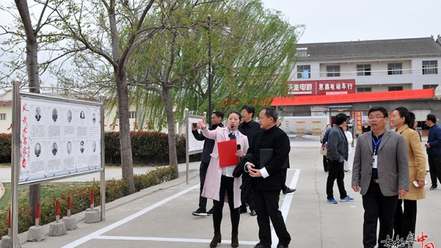 省专家组莅临陈家沟小学和温县第二实验中学，验收武术特色学校