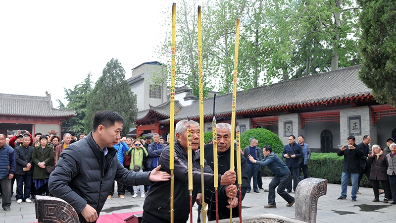 清明祭祖——王雁宗师祭奠仪式圆满举行