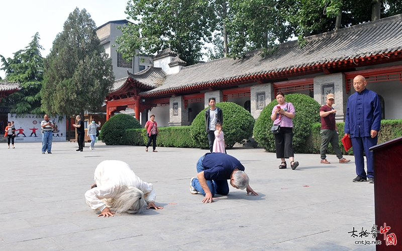 传承马虹精神，弘扬太极文化——马虹弟子今日陈家沟祭祖