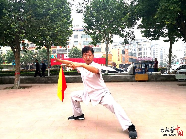 鄢陵县太极拳免费公益培训班即将开班，报名进行中…………