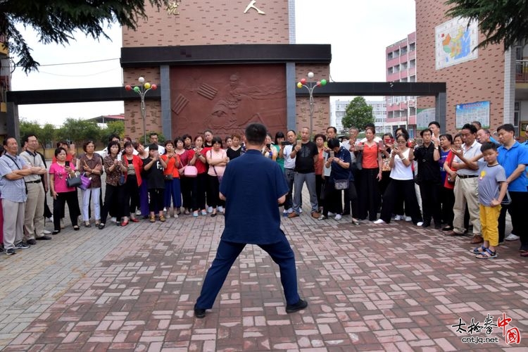 太极名家杨建平莅临新安讲学指导