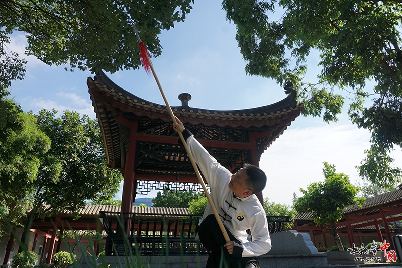 太极之路 健康人生——黄日东