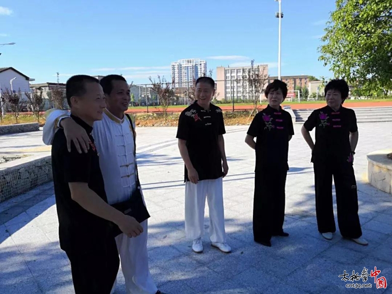 江西省抚州市金溪县太极拳协会举行陈式太极拳公益教学活动