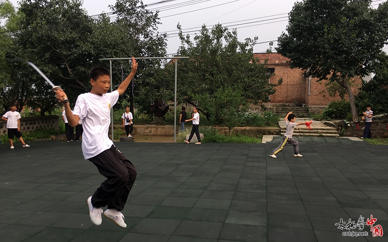 中国太极好少年大赛总决赛 温县黄庄小学代表队荣获B组金奖