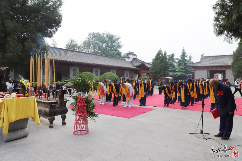 千名拳师走进陈家沟——陈立冬老师携弟子拜祖暨收徒仪式隆重举行