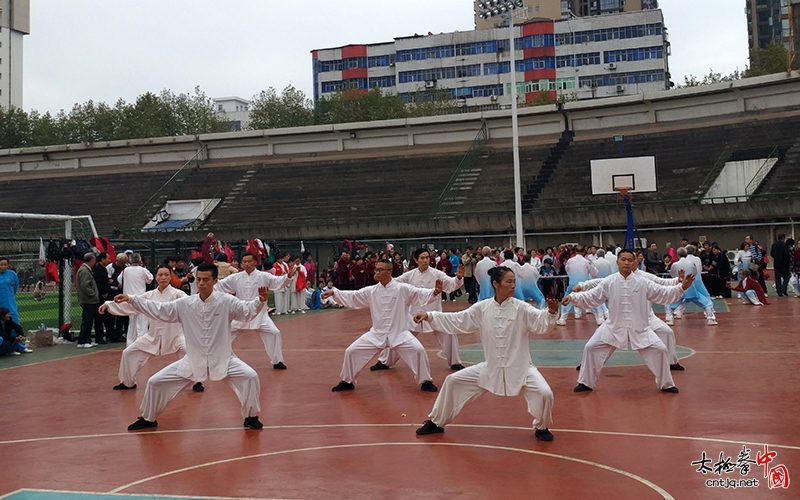 张福旺太极拳馆鄂州、华容分馆在鄂州市2018年第十六届全民健身运动会武术大赛中斩获骄人成绩