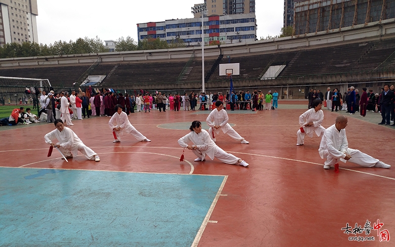 张福旺太极拳馆鄂州、华容分馆在鄂州市2018年第十六届全民健身运动会武术大赛中斩获骄人成绩