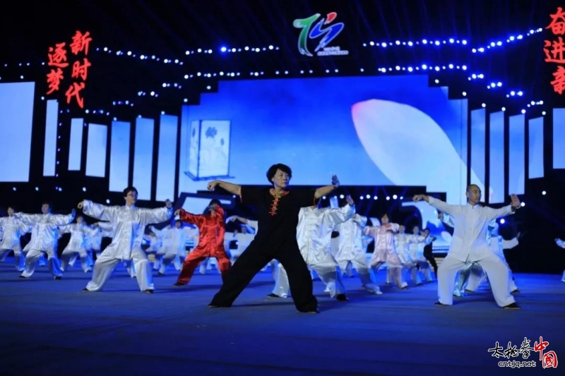 千人太极拳表演亮相仙游县第十五届运动会开幕式