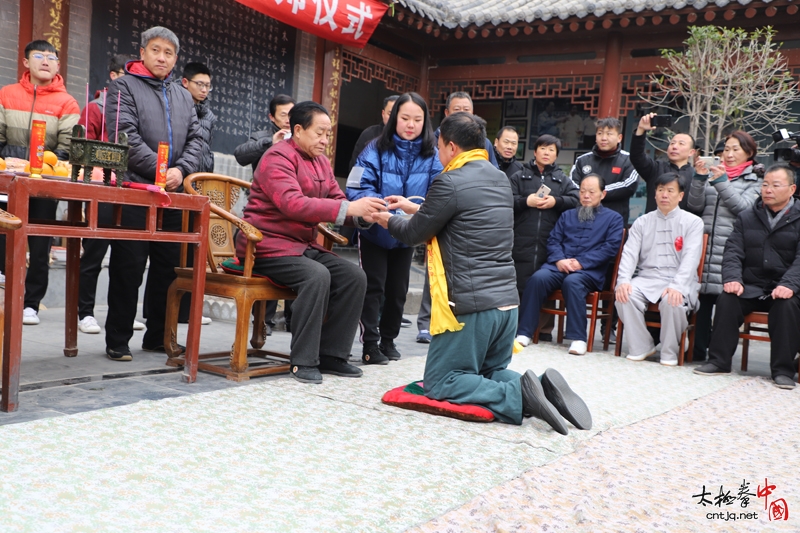 朱天才大师收徒仪式在陈家沟朱天才太极书院成功举行