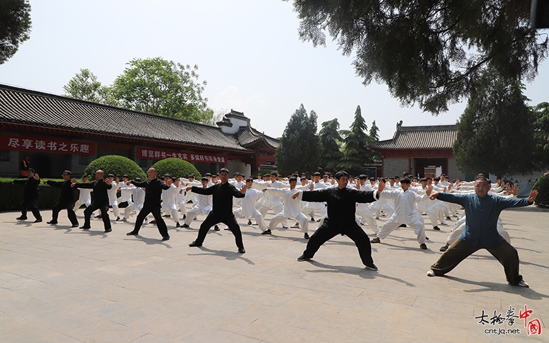 2019“书香温县”全民阅读 读拳谱·学拳论活动圆满举行