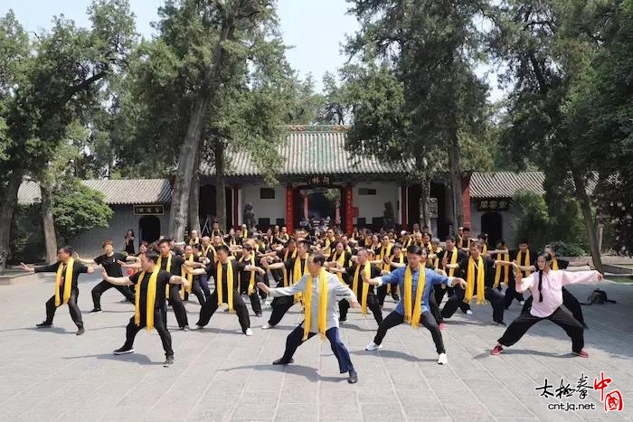 寻根河洛|问道太极 王西安老架一路培训班*洛阳站启动暨祭拜武圣关羽仪式圆满举行