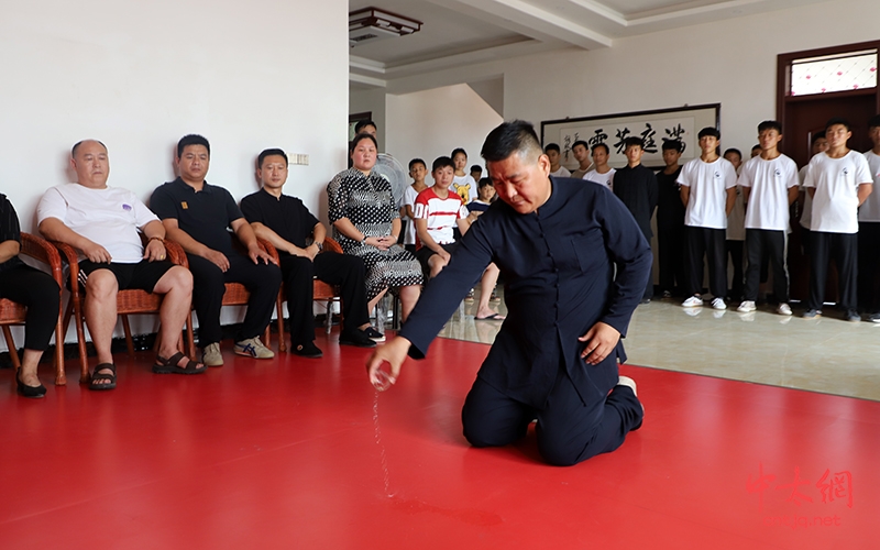 薪火相传，弘扬优秀传统文化——太极名家王战国收徒仪式隆重举行