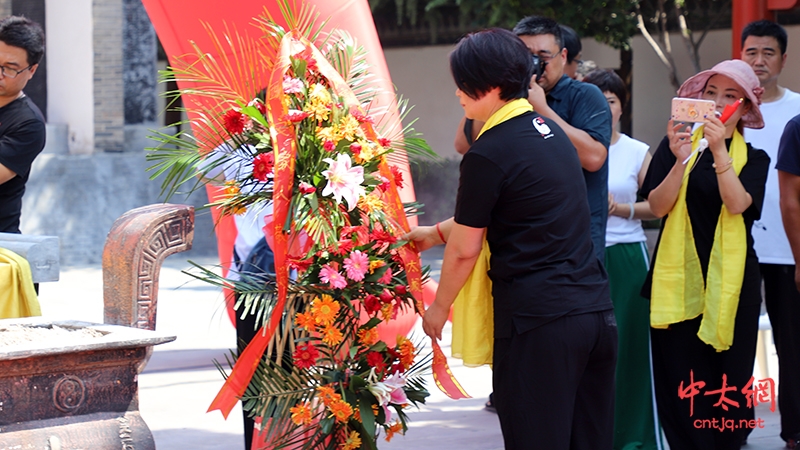 “一赛一节”·“一带一路太极行”暨王西安大师七十七华诞太极拳展演启动仪式隆重举行