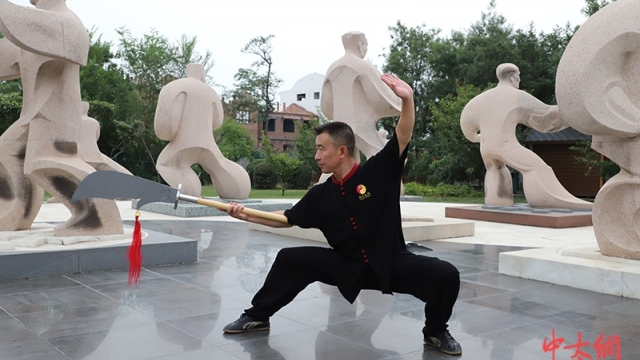 中太网专访：朱天才大师弟子、荆州市太极拳协会会长——付称霸