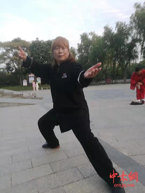 太极拳初级教练——沙翠梅