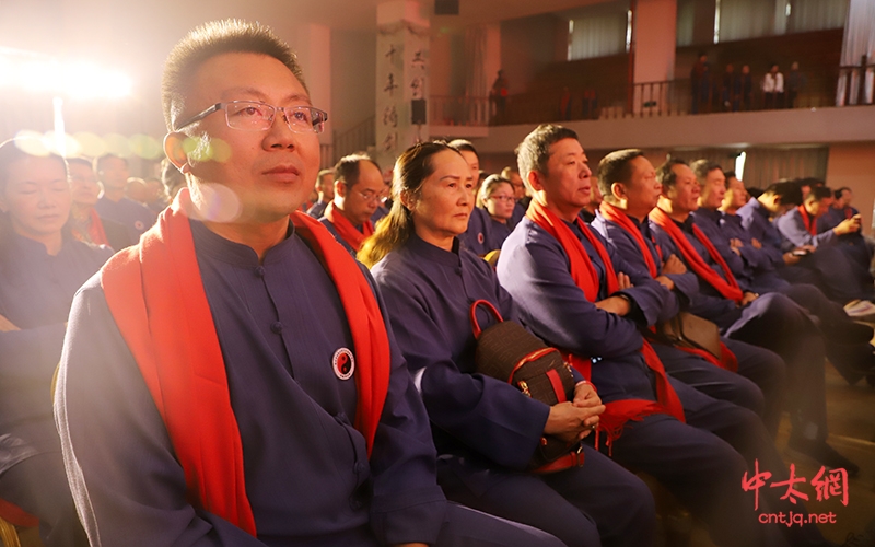 四海宾朋云集 共襄巅峰盛会——陈氏太极拳小架文化发展论坛暨展演活动精彩上演