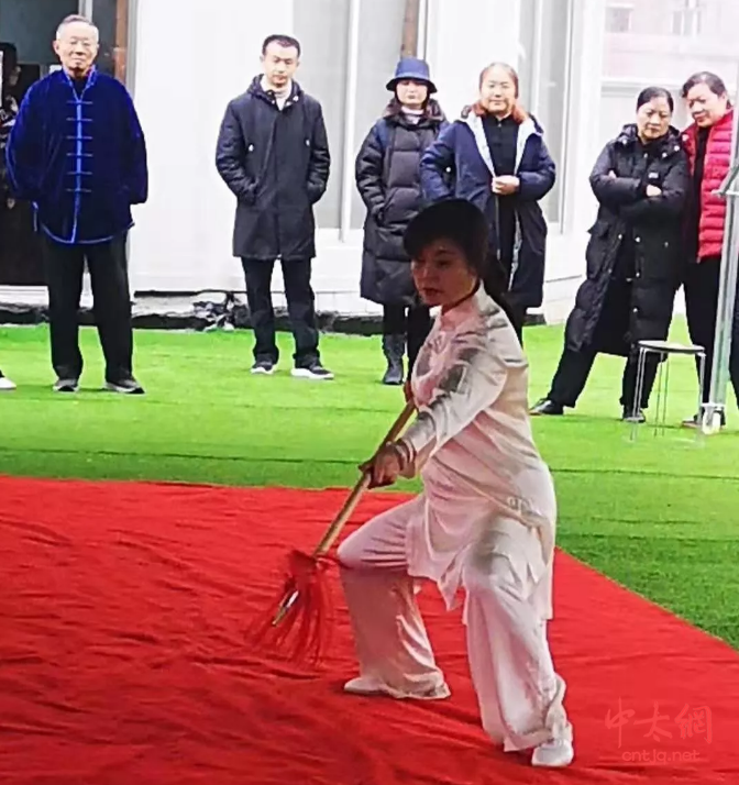 忆往昔峥嵘 展宏图远志—禅武太极会年终庆典隆重举行