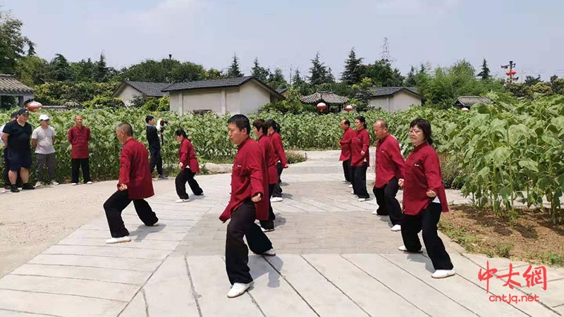 太白山下论拳道  黑河源头演太极——西安陈氏太极拳高新站拳友结缘企业团建  