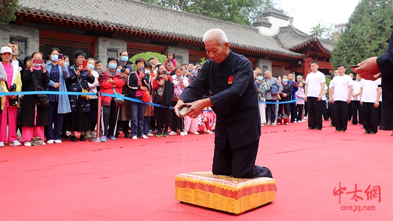 全球公祭太极拳始祖陈王廷大典暨陈小星大师喜收新徒仪式隆重举行