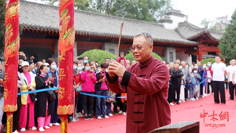 全球公祭太极拳始祖陈王廷大典暨陈小星大师喜收新徒仪式隆重举行