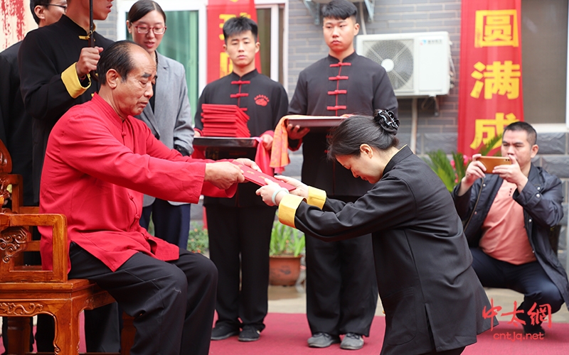 太极传承再续新篇章｜陈照森大师收徒仪式于陈家沟隆重举行