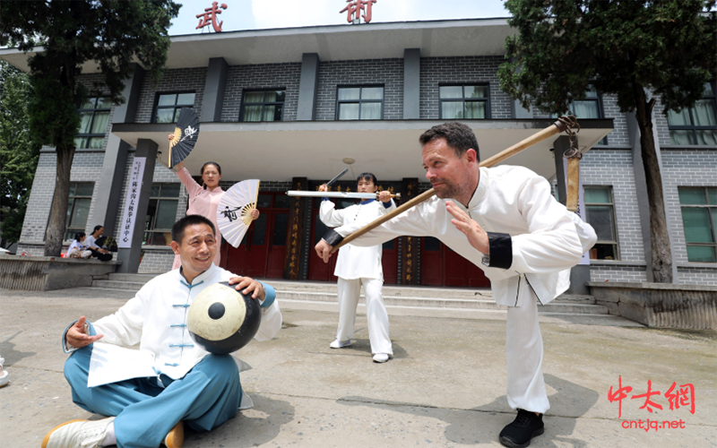 太极名家陈自强五一太极拳推手培训班招生通知