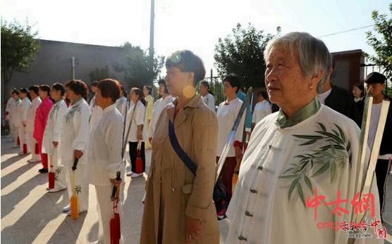 【通知】陈桂珍双剑密训班暨陈根全太极拳五种推手法“五一”培训班