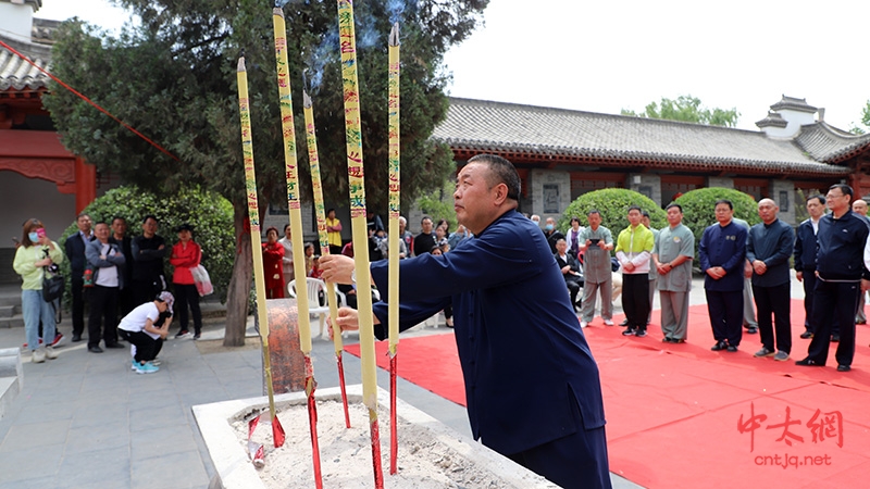 世通太极拳体系祭祖暨新书《陈家沟·世通太极拳》签书仪式
