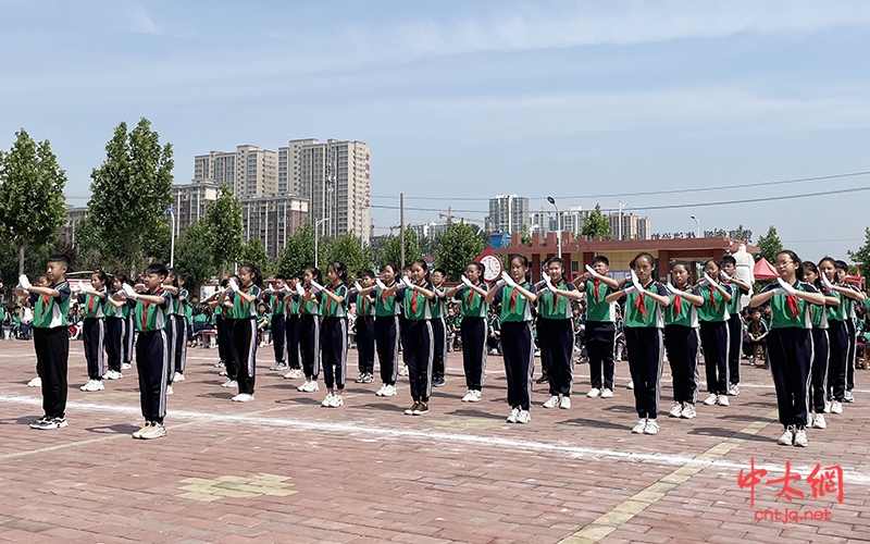 庆建党百年 铸中华武魂 ——孟州市大定小学举行武术操比赛