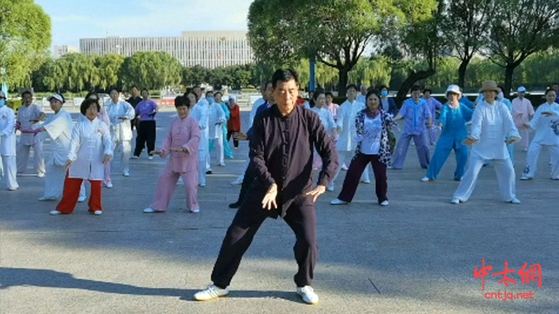 太极拳名家陈长流老师传拳“塞上江南”内蒙古巴彦淖尔