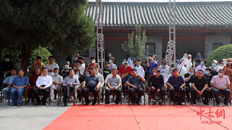 迎国庆 重传承｜太极拳名家陈炳收徒仪式于陈家沟祖祠隆重举行