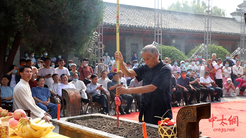 迎国庆 重传承｜太极拳名家陈炳收徒仪式于陈家沟祖祠隆重举行