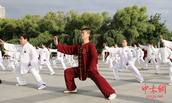 【通知】太极名师齐利忠广东惠州太极拳免费培训