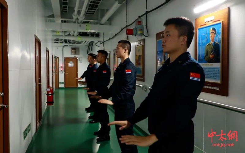 南部战区海军掀起“国风热潮”——水兵太极拳