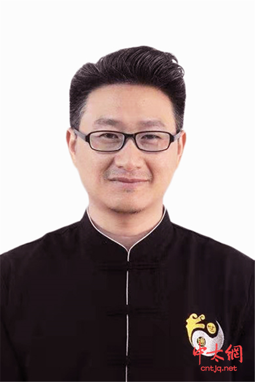 太极拳传承人——冯洲洲