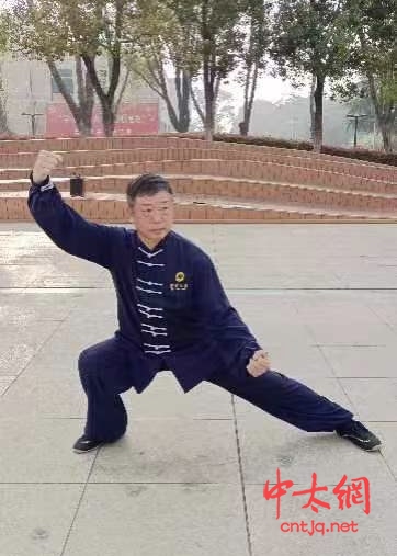 太极拳高级教练——殷大旺