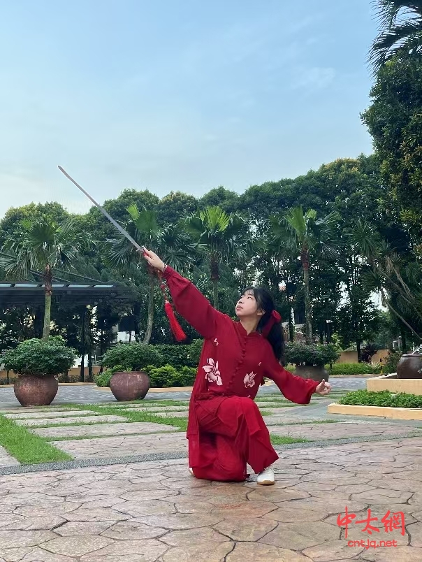 太极拳中级教练——王之叶子