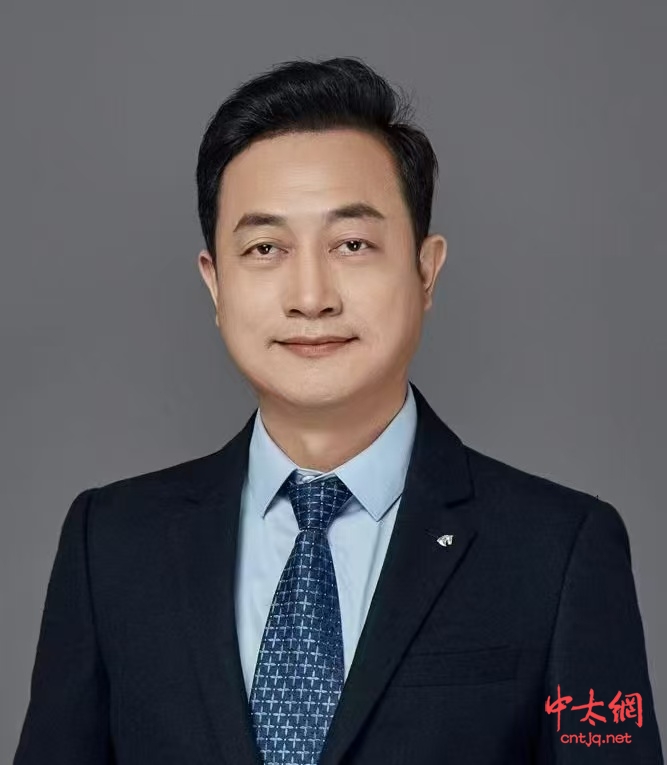 太极拳高级教练——余兴华