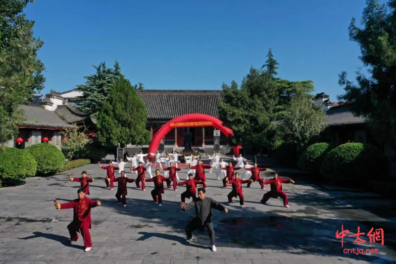 陈长流老师携弟子周相久及再传弟子陈家沟寻根祭祖