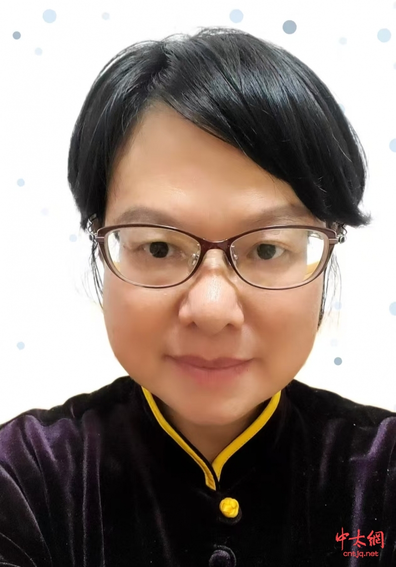 太极拳中级教练——余红