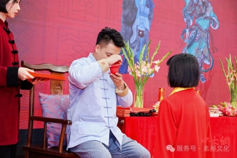 一场太极收徒礼，叩响教育三重门：古礼、孝道与因材施教的现代回响