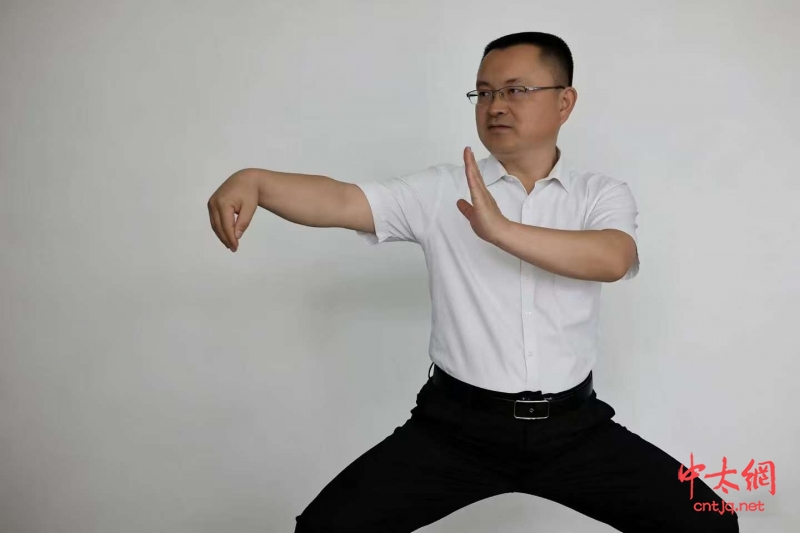 太极拳传承人——朱元宏