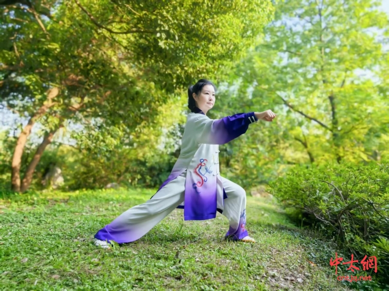 太极名师———黄学敏