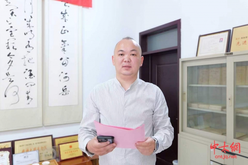 太极名家陈春爱喜收新徒